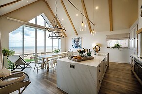 Calm Waters Luxury Beach House