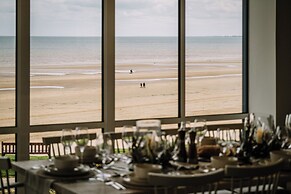 Calm Waters Luxury Beach House