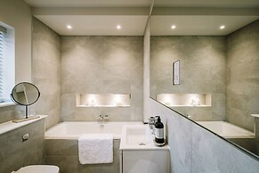 Calm Waters Luxury Beach House