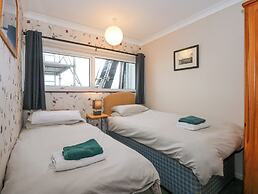 18D South Snowdon Wharf