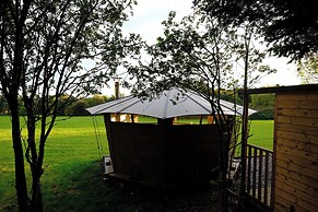 Caban Merios