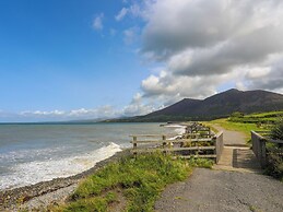 The Lodge at Tal Eryr