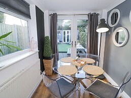 Bearwood Boutique Stay
