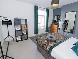 Bearwood Boutique Stay