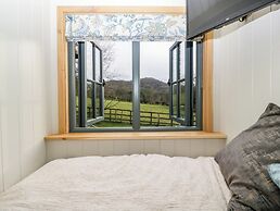 Evendine Hut @ Evendine Cottage