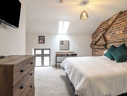 Sally's Barn