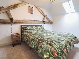 Sally's Barn