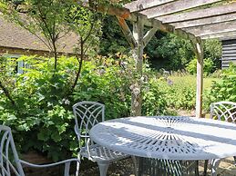 3 Malthouse Cottages