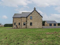 Hollymoor Hall Farm