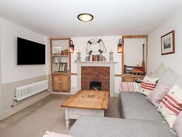 Sanctuary Cottage