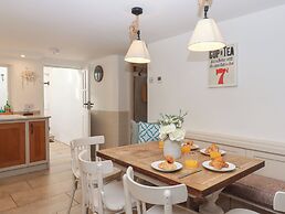 Sanctuary Cottage