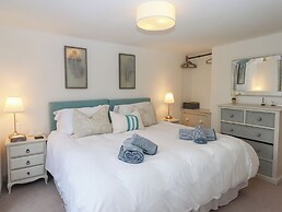Sanctuary Cottage