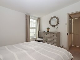 Sanctuary Cottage