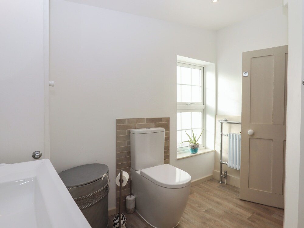Sanctuary Cottage