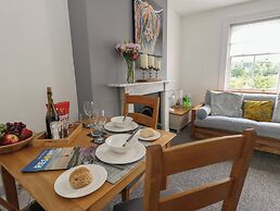 Flat 4 - Hengistdury