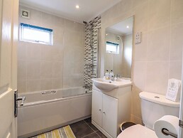 Owls Retreat, Lodge 11