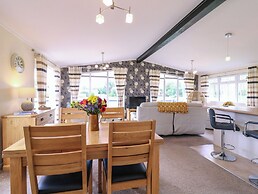 Owls Retreat, Lodge 11