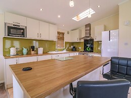 Owls Retreat, Lodge 11