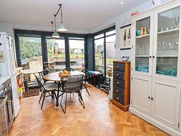 The Fold, 5-6 Rose Terrace