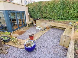 The Fold, 5-6 Rose Terrace