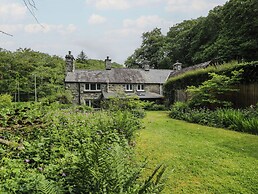 Glandwr Cottage