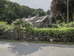 Glandwr Cottage