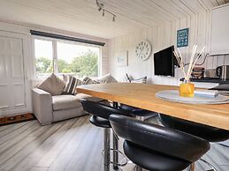 Villa 18 Lanteglos Holiday Park