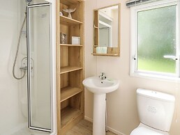 Caravan 6 at Blackmoor Farm