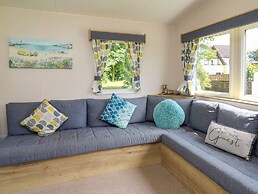 Caravan 6 at Blackmoor Farm