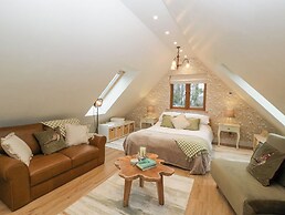 Pheasants Rise Apartment