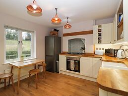 2 Loxter Villas
