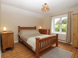 2 Loxter Villas