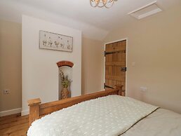2 Loxter Villas