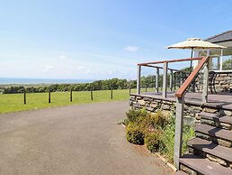 Ysgubor Newydd Parc Isaf