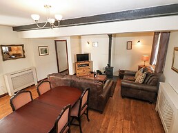 Pencroft Cottage