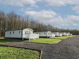 Woodpecker Lodge