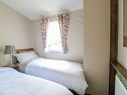 Woodpecker Lodge