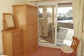 Glaslyn Harbour Views