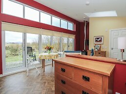 Tirlaggan Studio