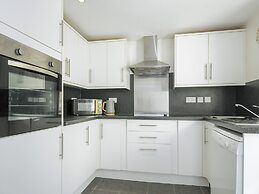 Stone's Throw Cottage