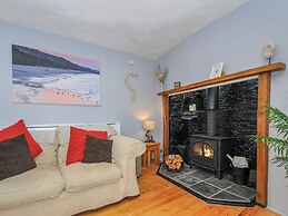 Stone's Throw Cottage