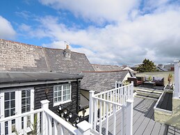 Stone's Throw Cottage