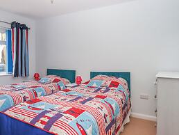 Brixham Breeze Cabin