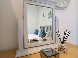 Number 43 The Poplars