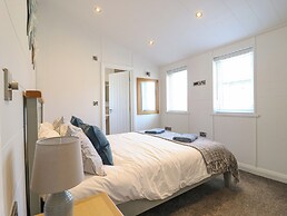 Number 43 The Poplars