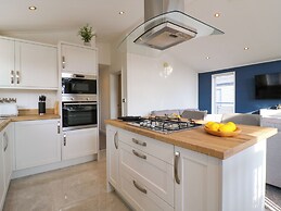 Number 43 The Poplars