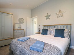 Number 43 The Poplars