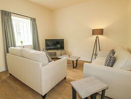 Kempton Park Cottage