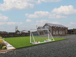 Caeau Gwynion Farm