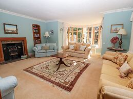 Mickle Trafford Manor